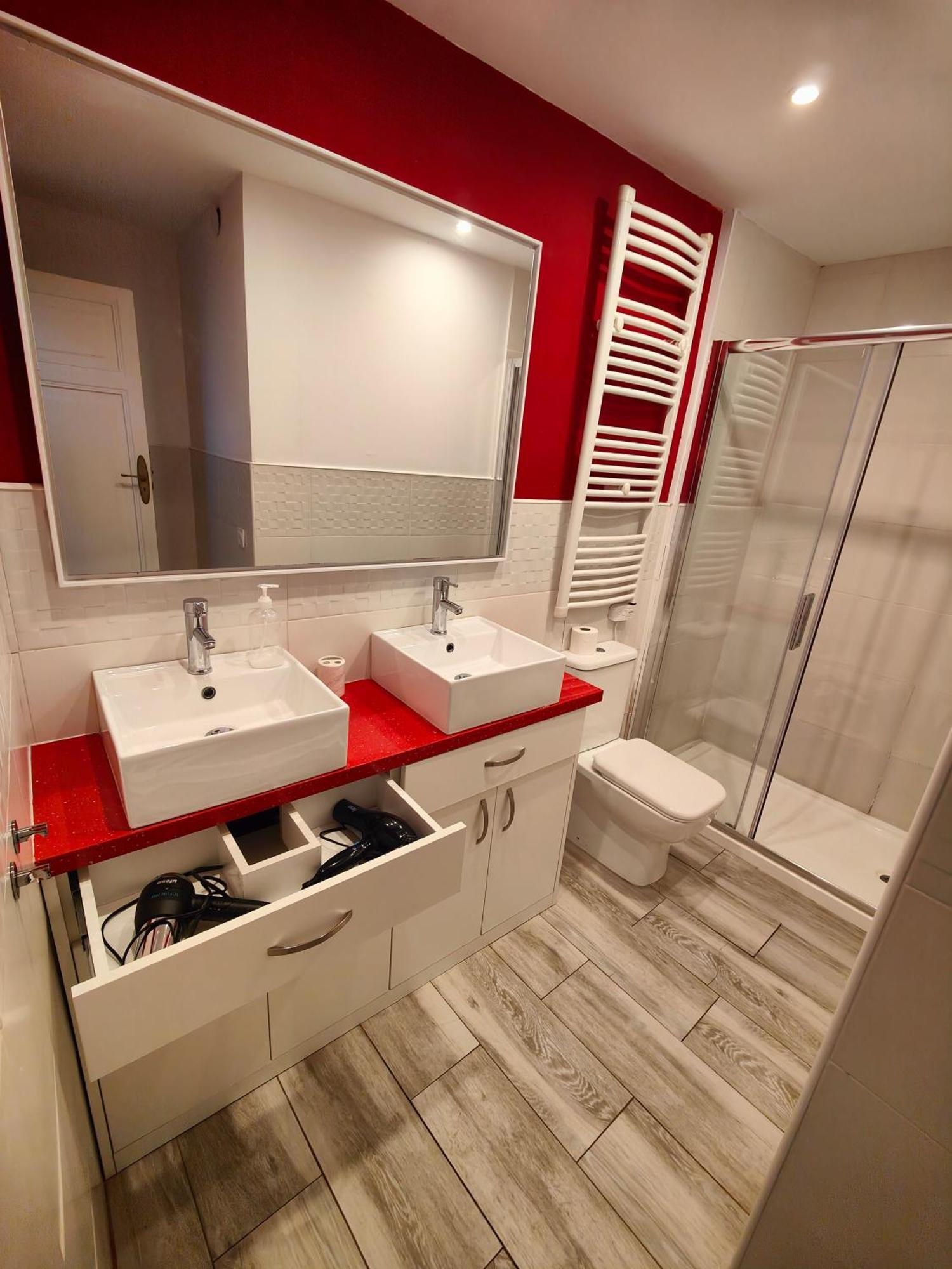 Rua Nova Apartment 28, 3 Dormitorios, Wifi, Ps4 Y Netflix, A 200M Catedral Santiago de Compostela Bagian luar foto